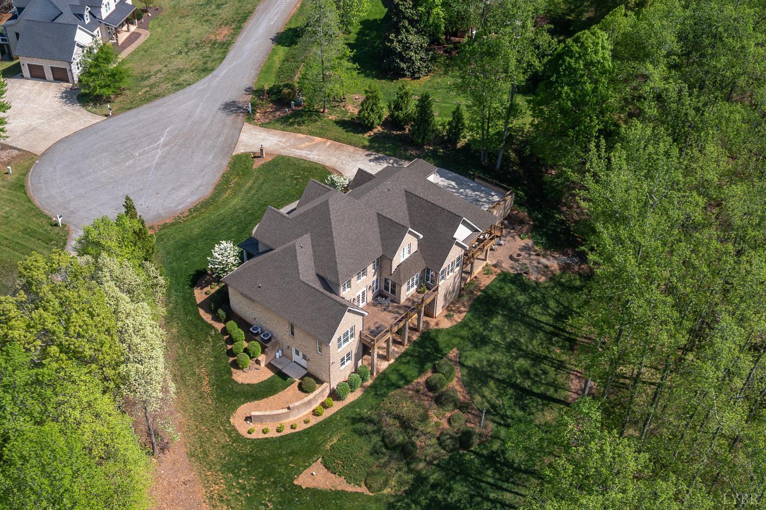 1009 Val Ter Court