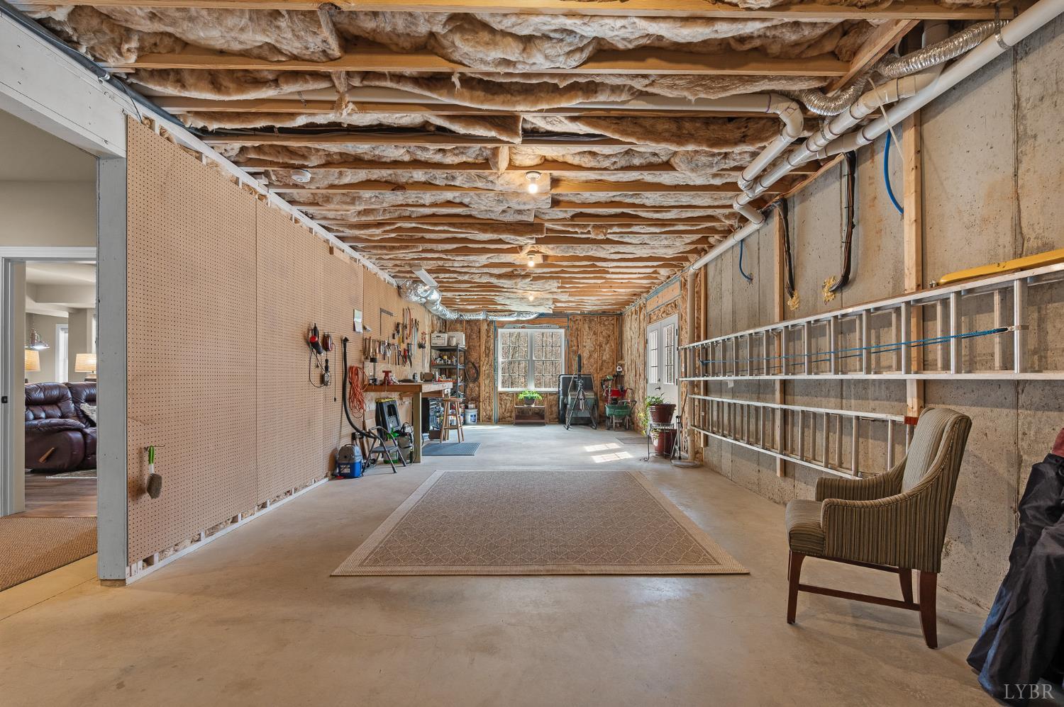 1009 Val Ter Court