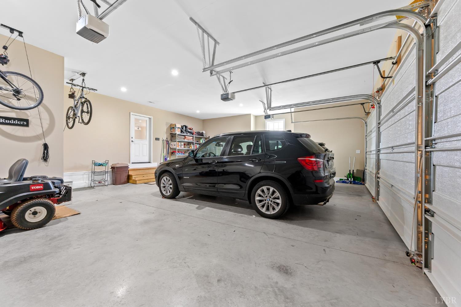 1009 Val Ter Court