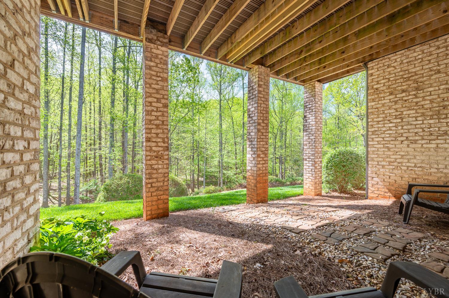 1009 Val Ter Court