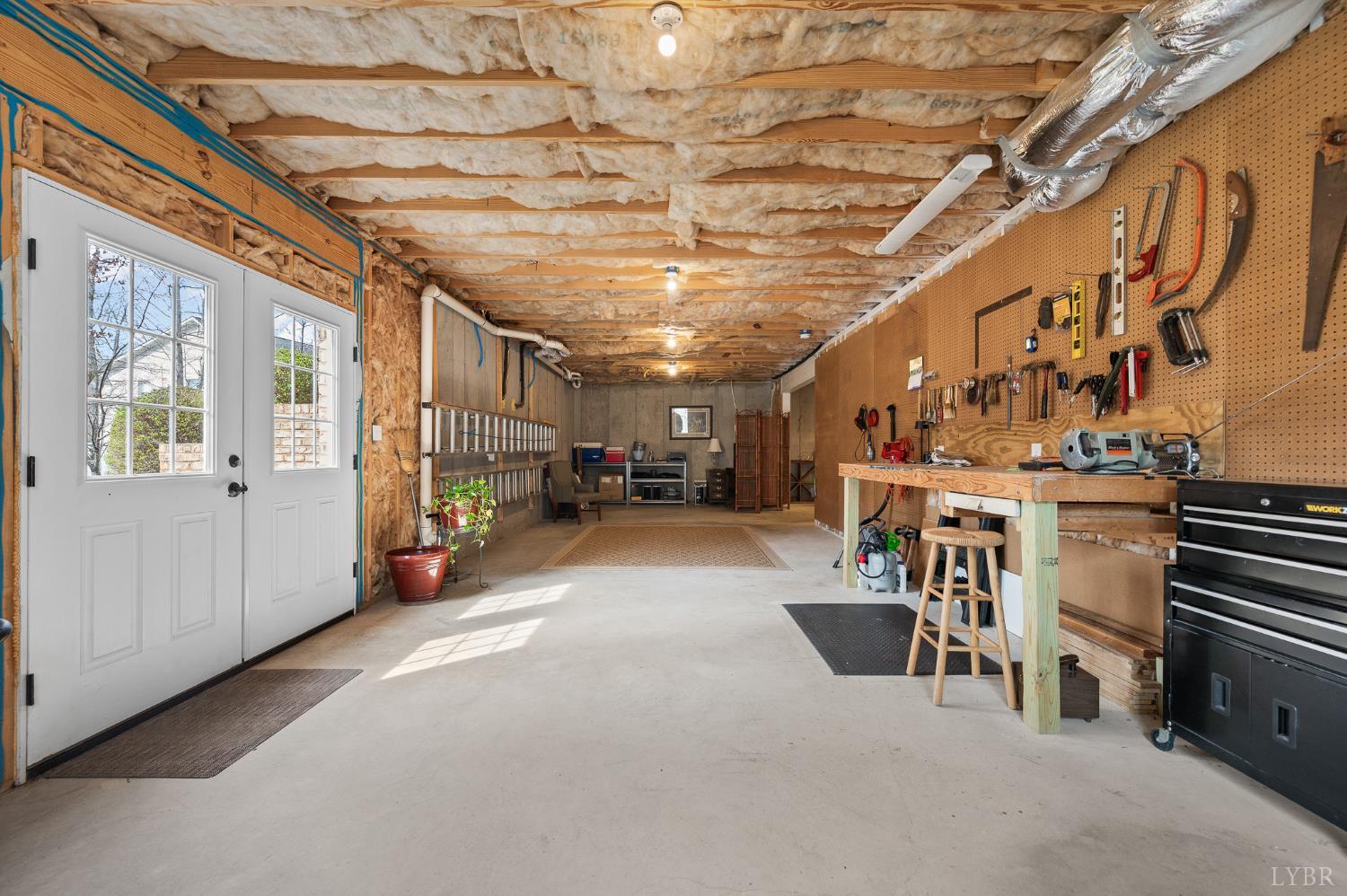 1009 Val Ter Court