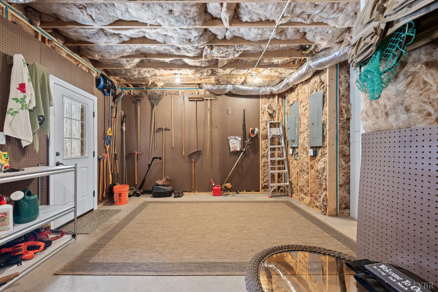 1009 Val Ter Court