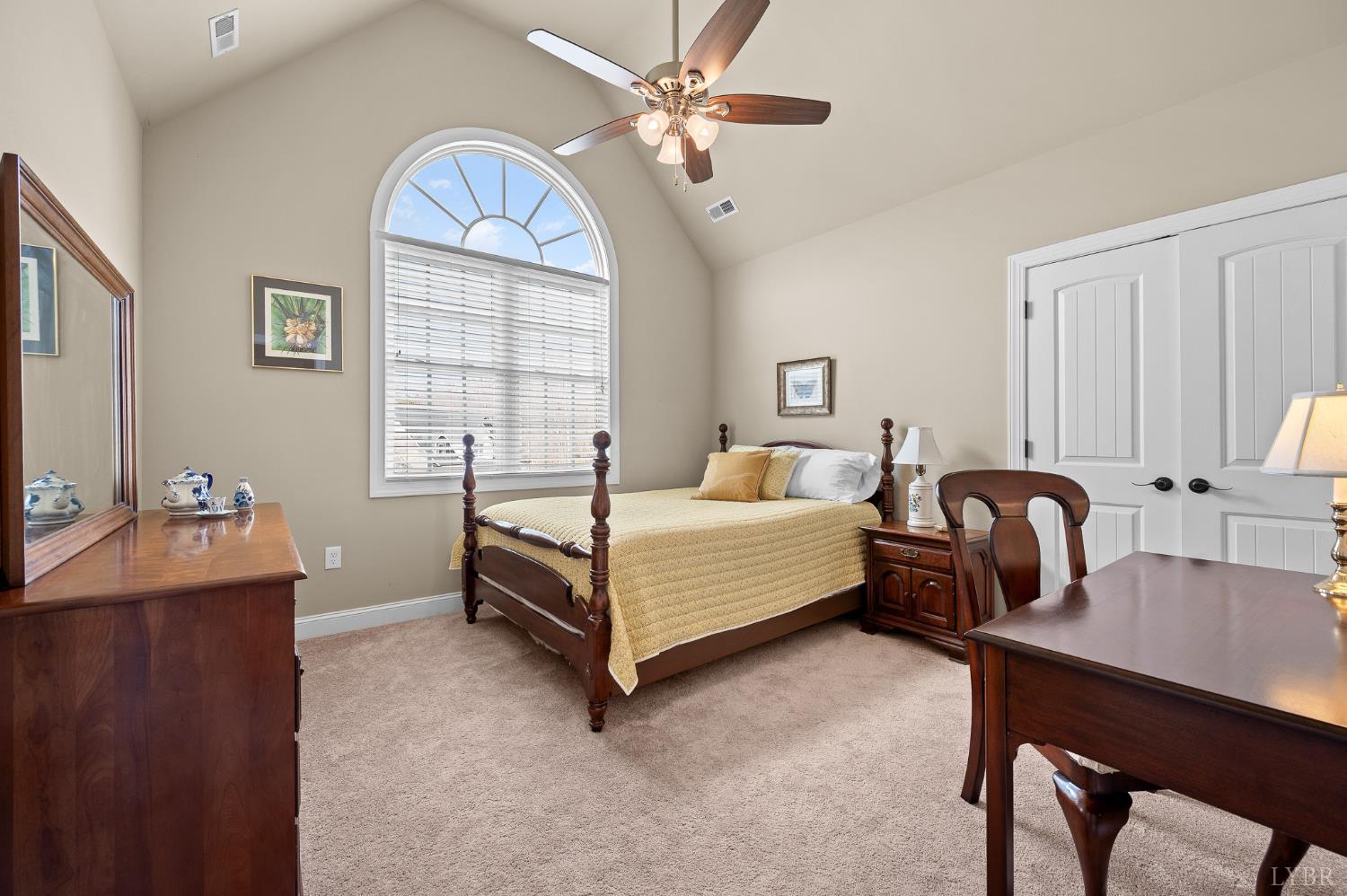 1009 Val Ter Court