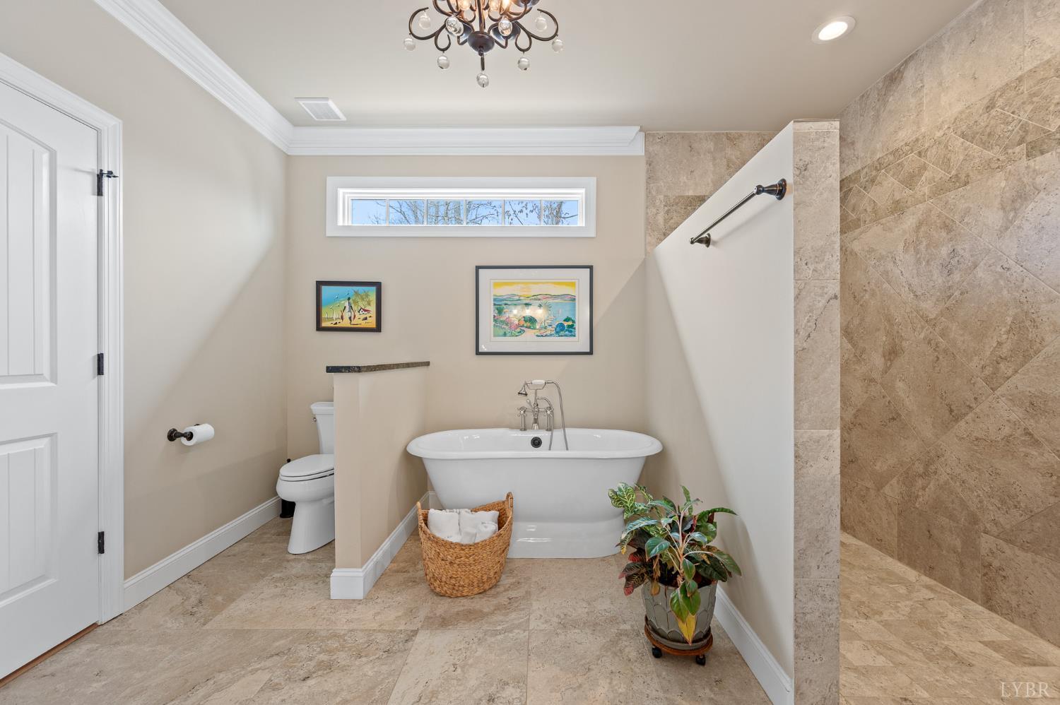 1009 Val Ter Court