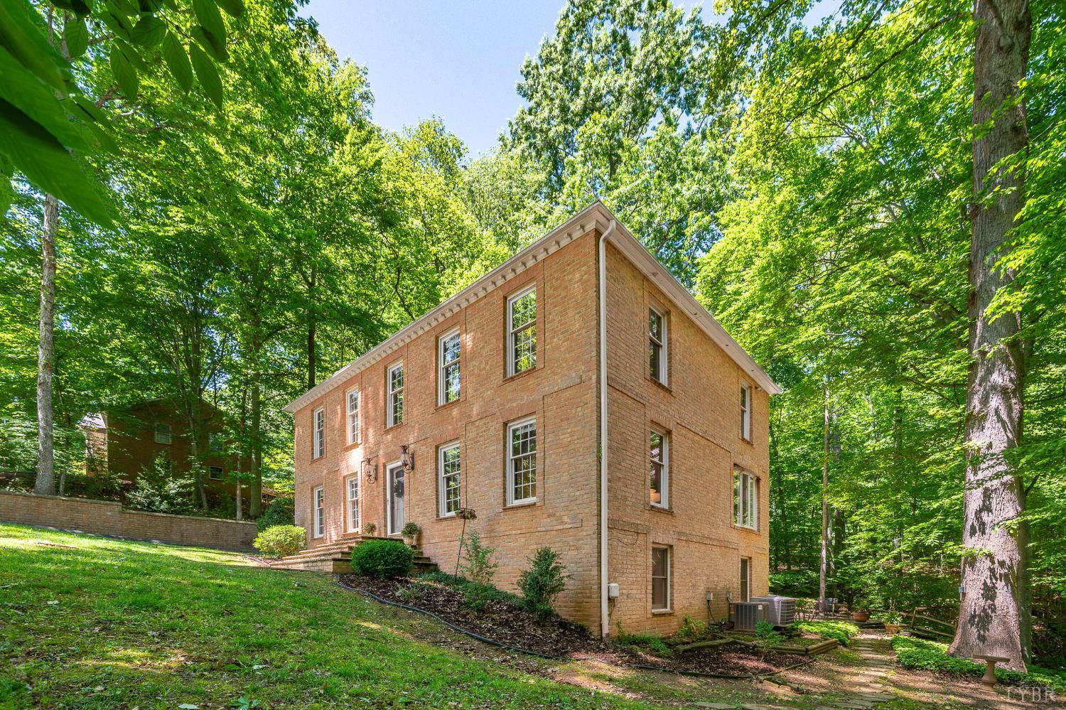 3108 Downing Drive