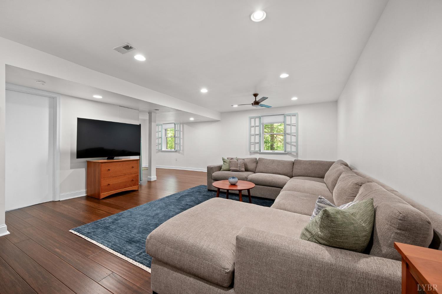 3108 Downing Drive