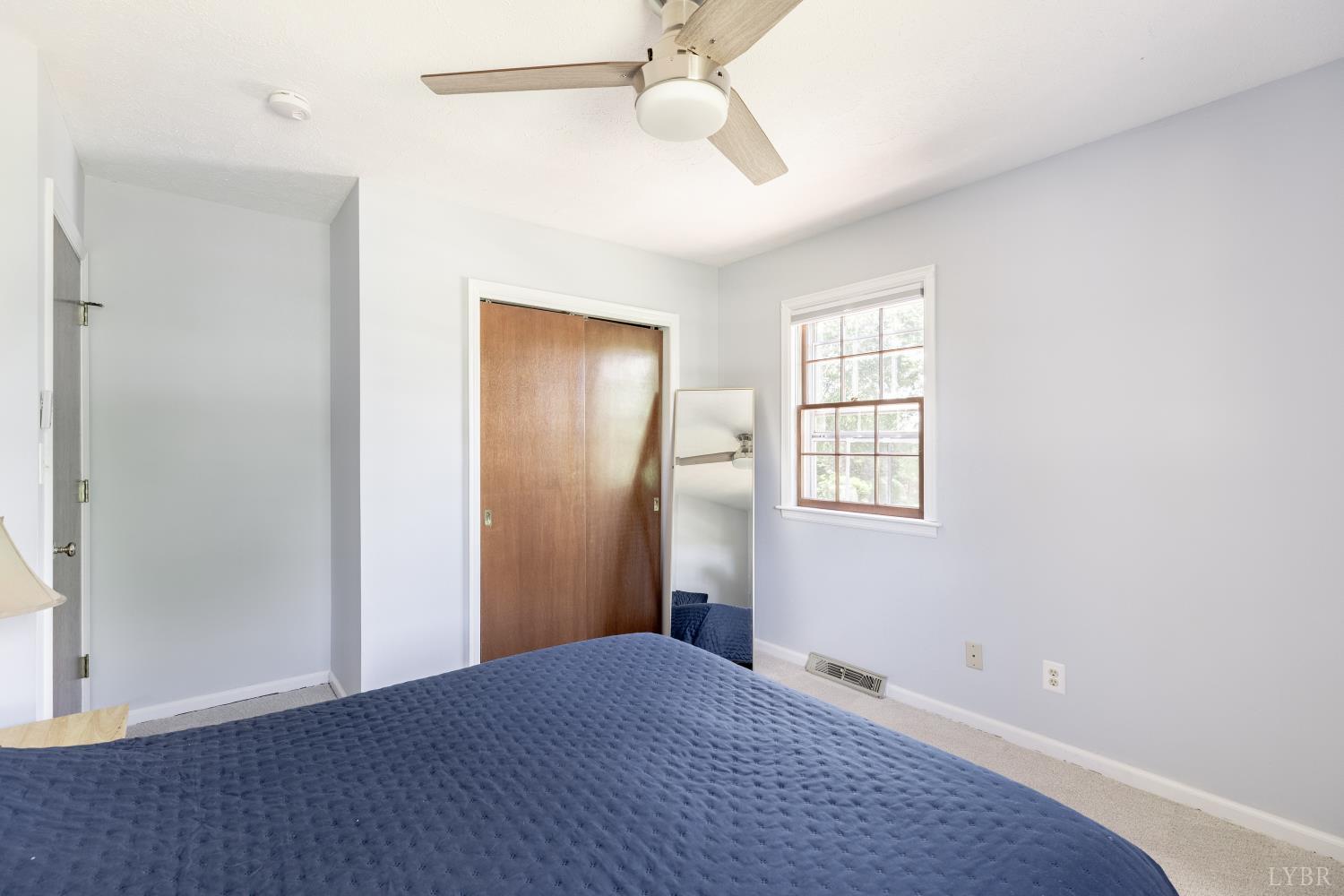 1121 Moreview Drive