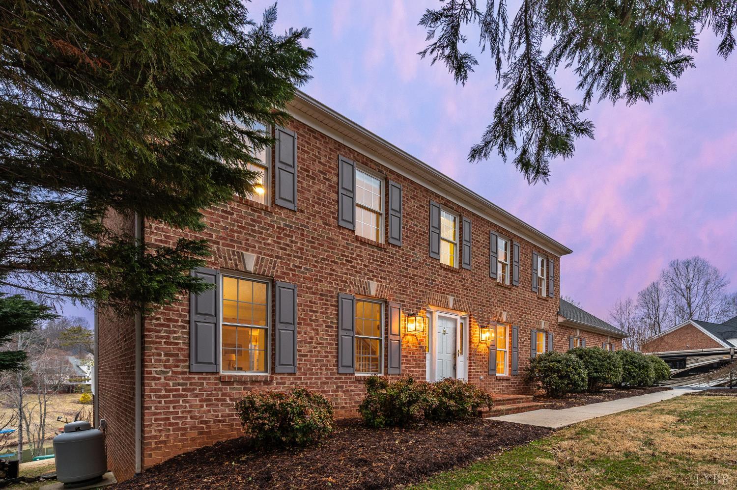 1305 Summerpark Drive