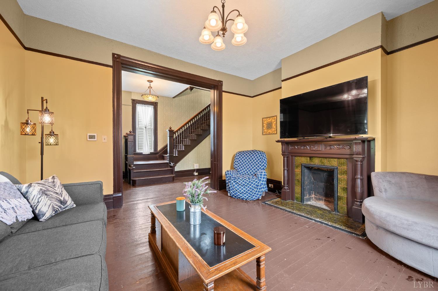 1011 16th Street