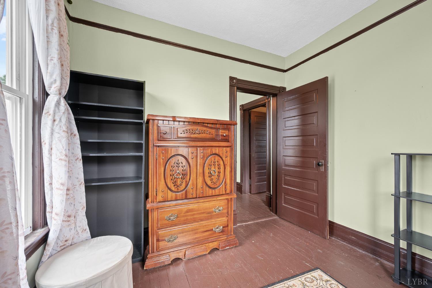1011 16th Street
