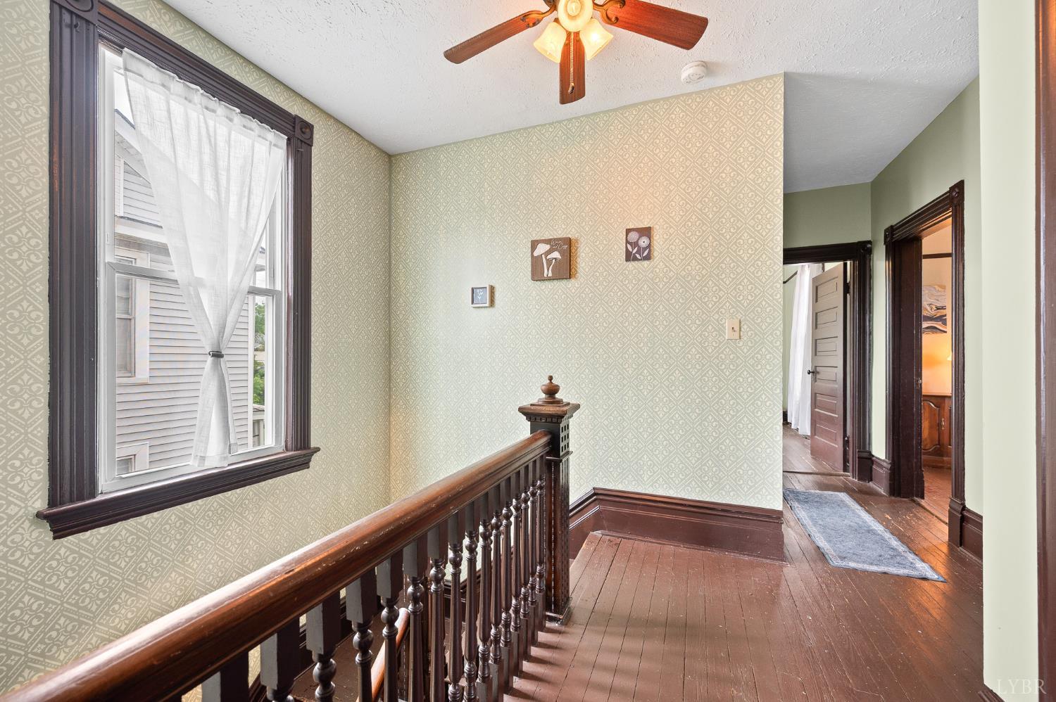 1011 16th Street