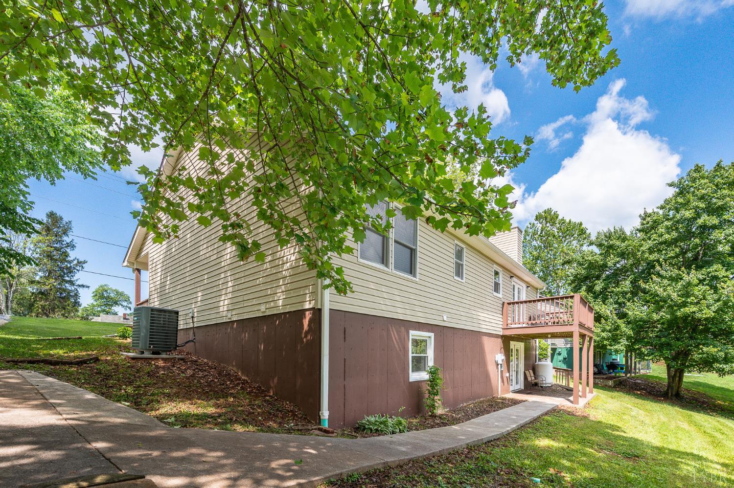259 Crescent Lane
