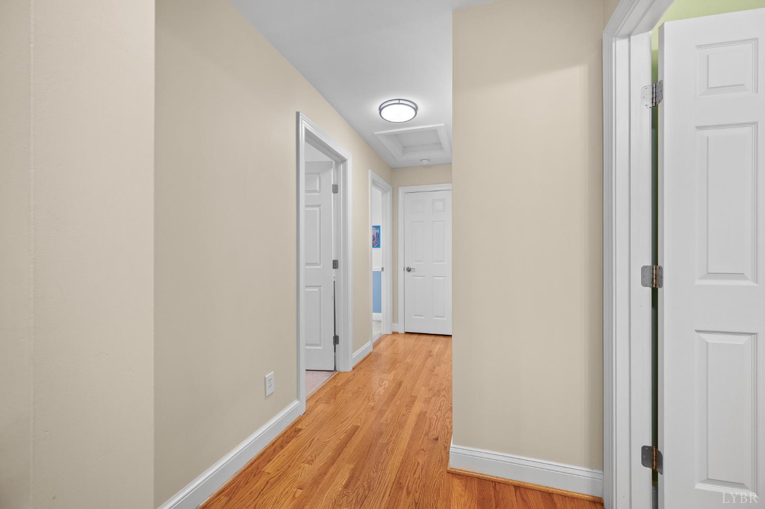 1075 Hooper Woods Drive