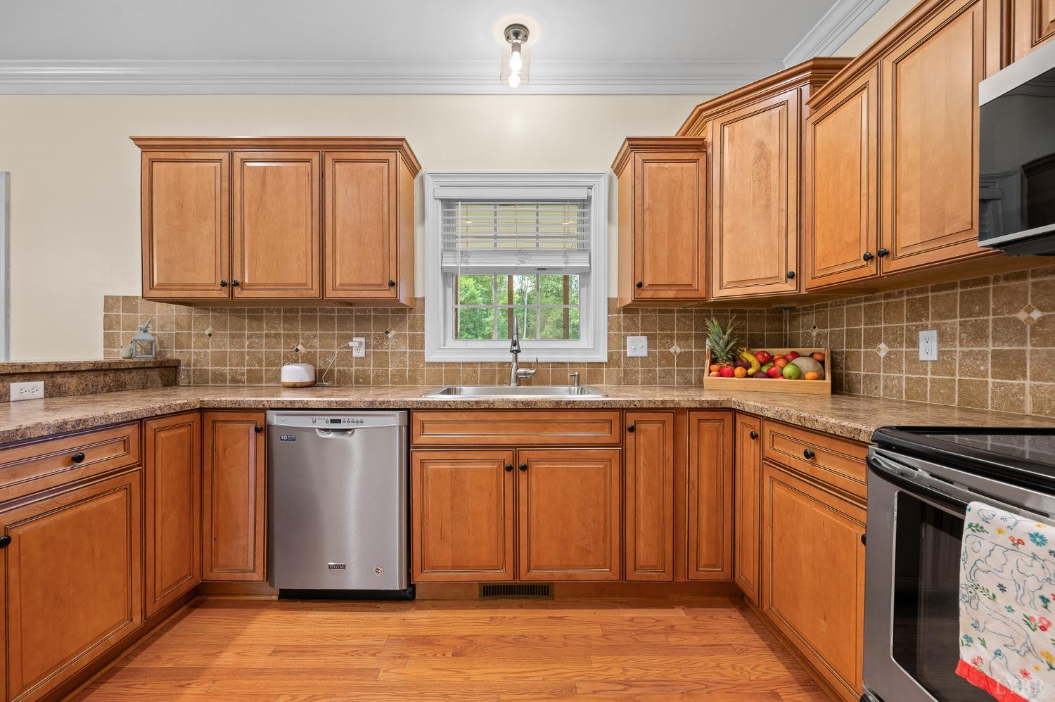 1075 Hooper Woods Drive