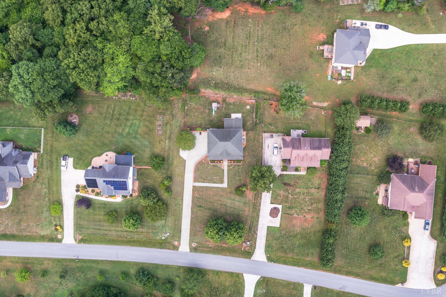 1075 Hooper Woods Drive