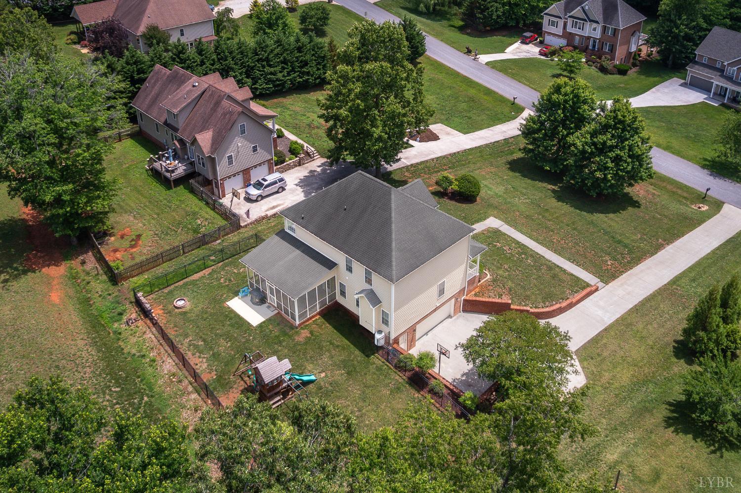 1075 Hooper Woods Drive