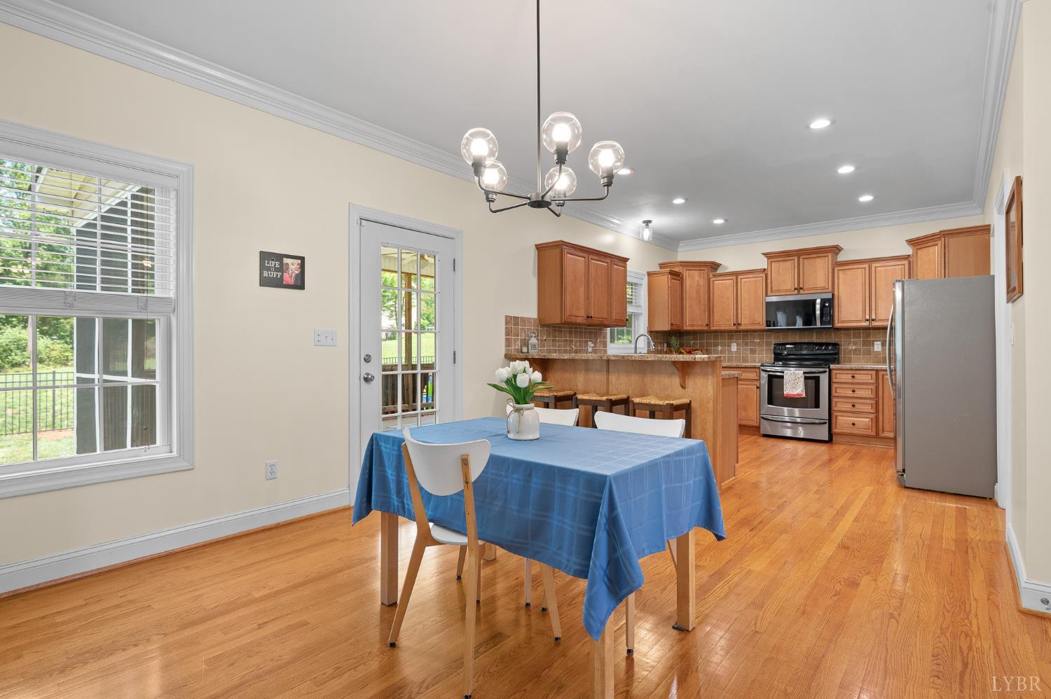 1075 Hooper Woods Drive