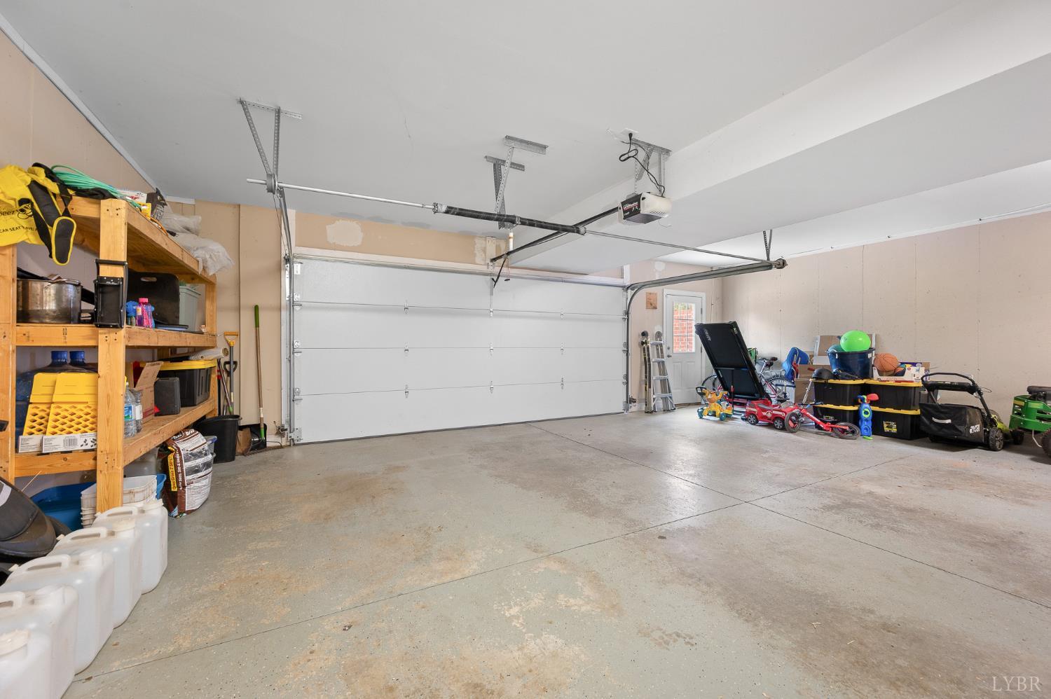 1075 Hooper Woods Drive