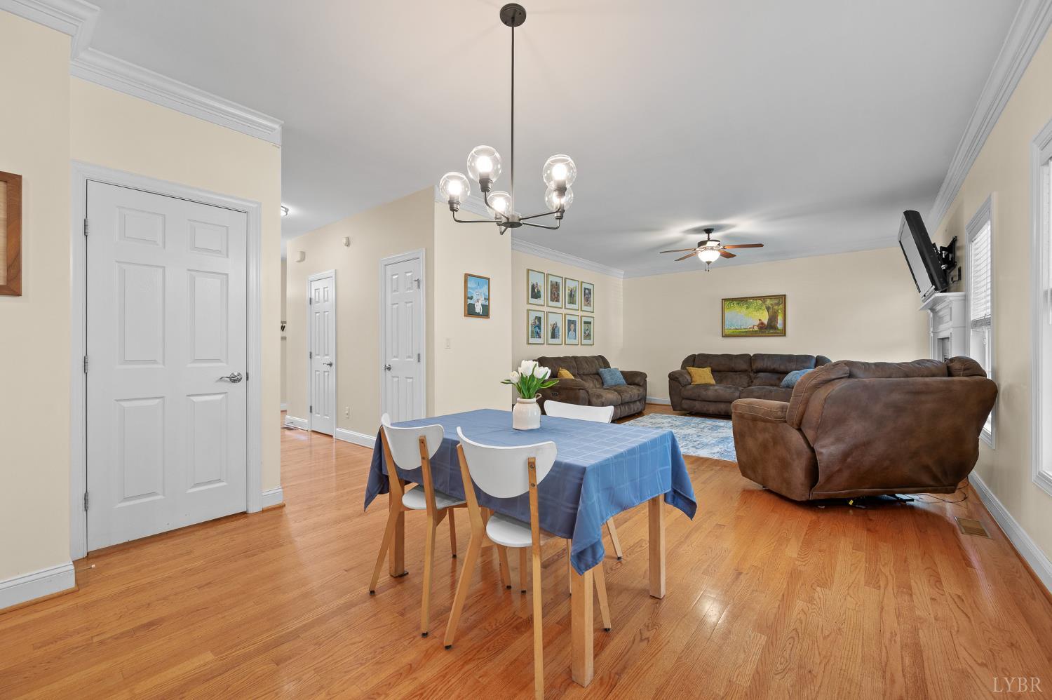1075 Hooper Woods Drive