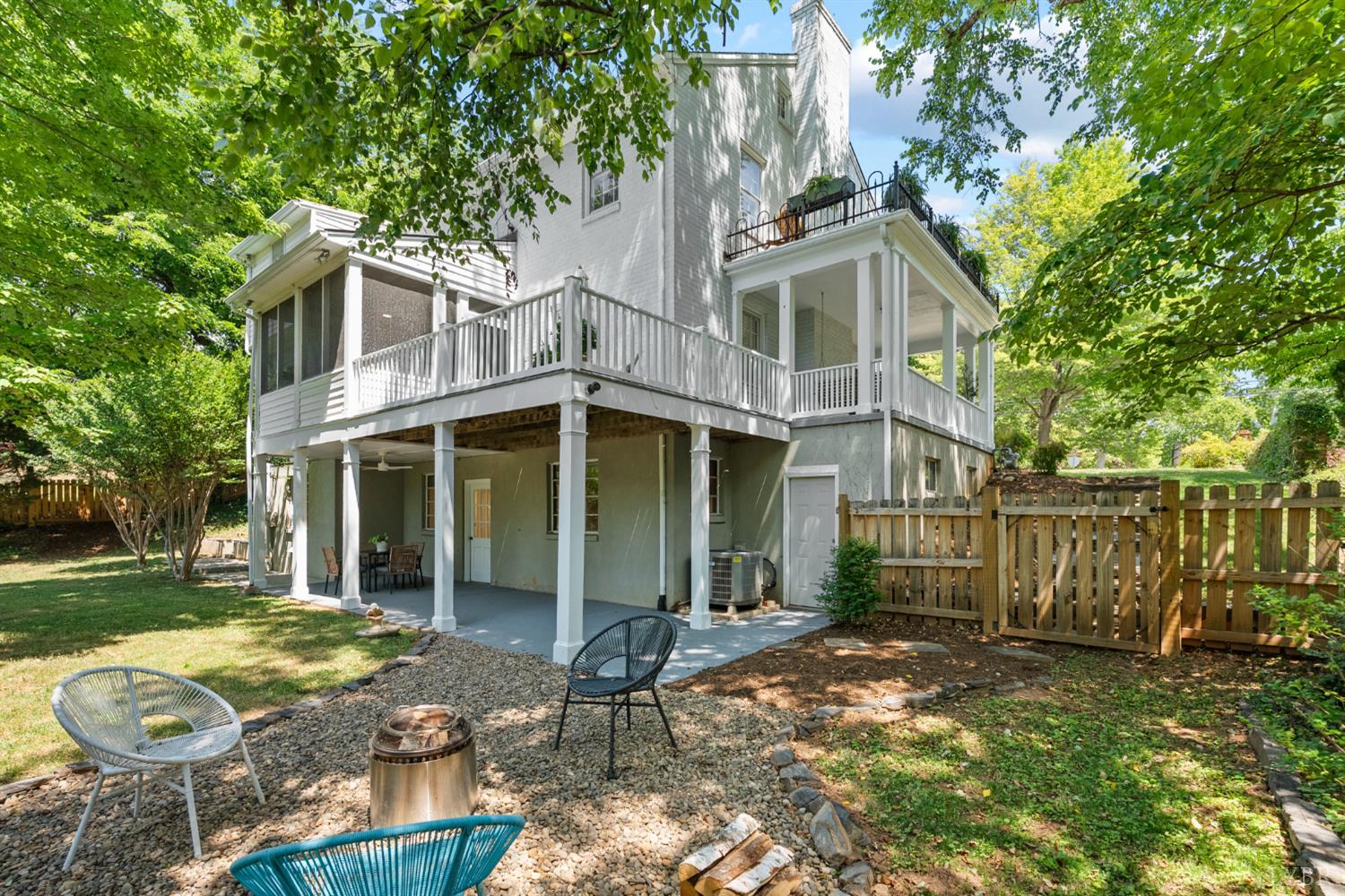 3405 Rivermont Avenue
