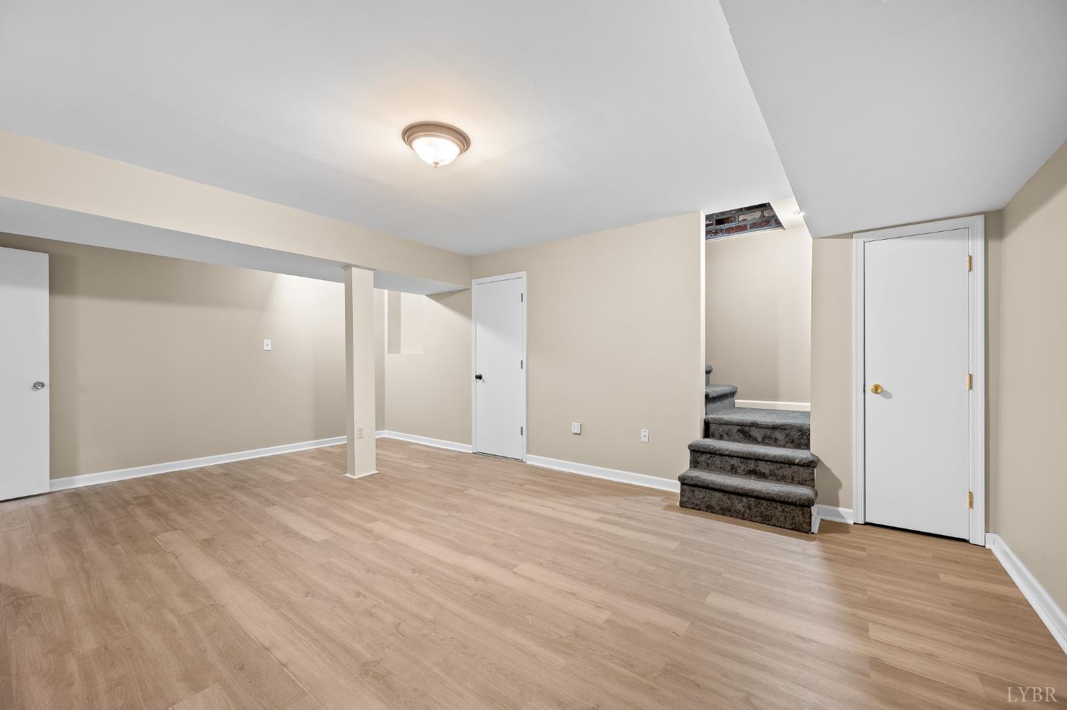 3004 Ravenwood Drive