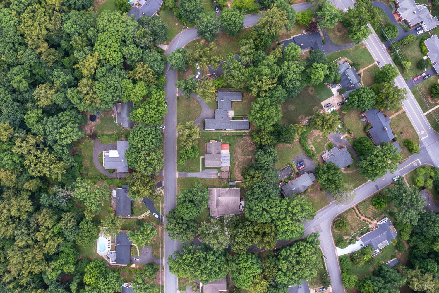 3004 Ravenwood Drive