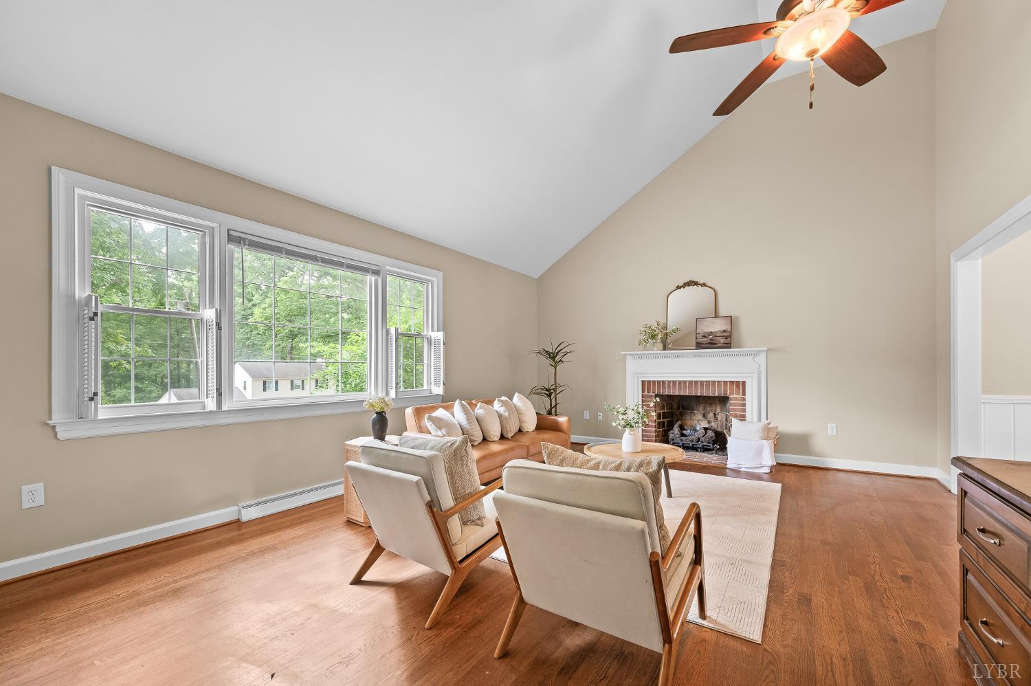 3004 Ravenwood Drive