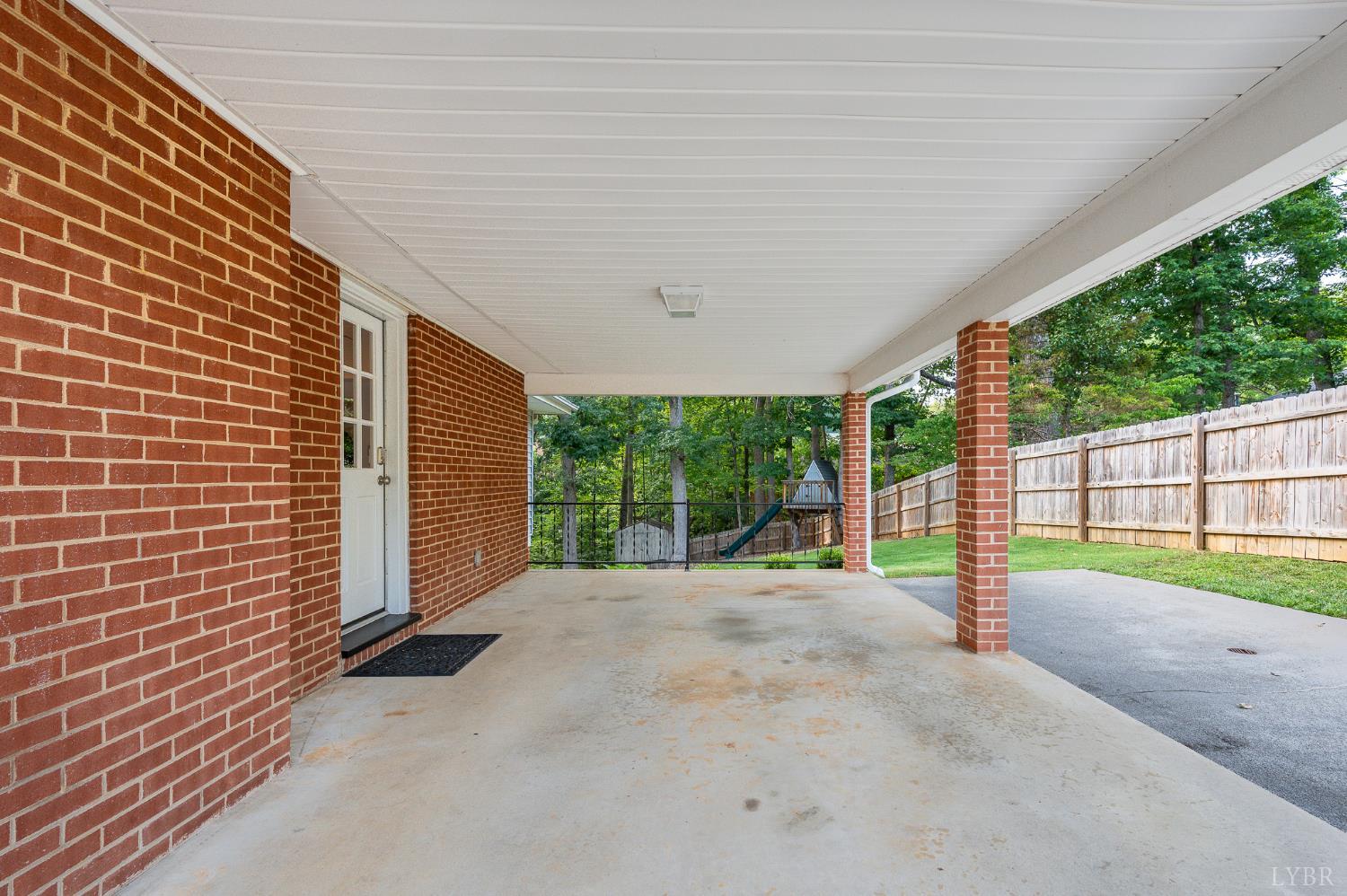 5104 Wedgewood Road