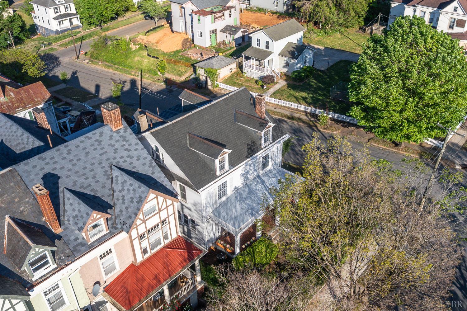 824 Floyd Street