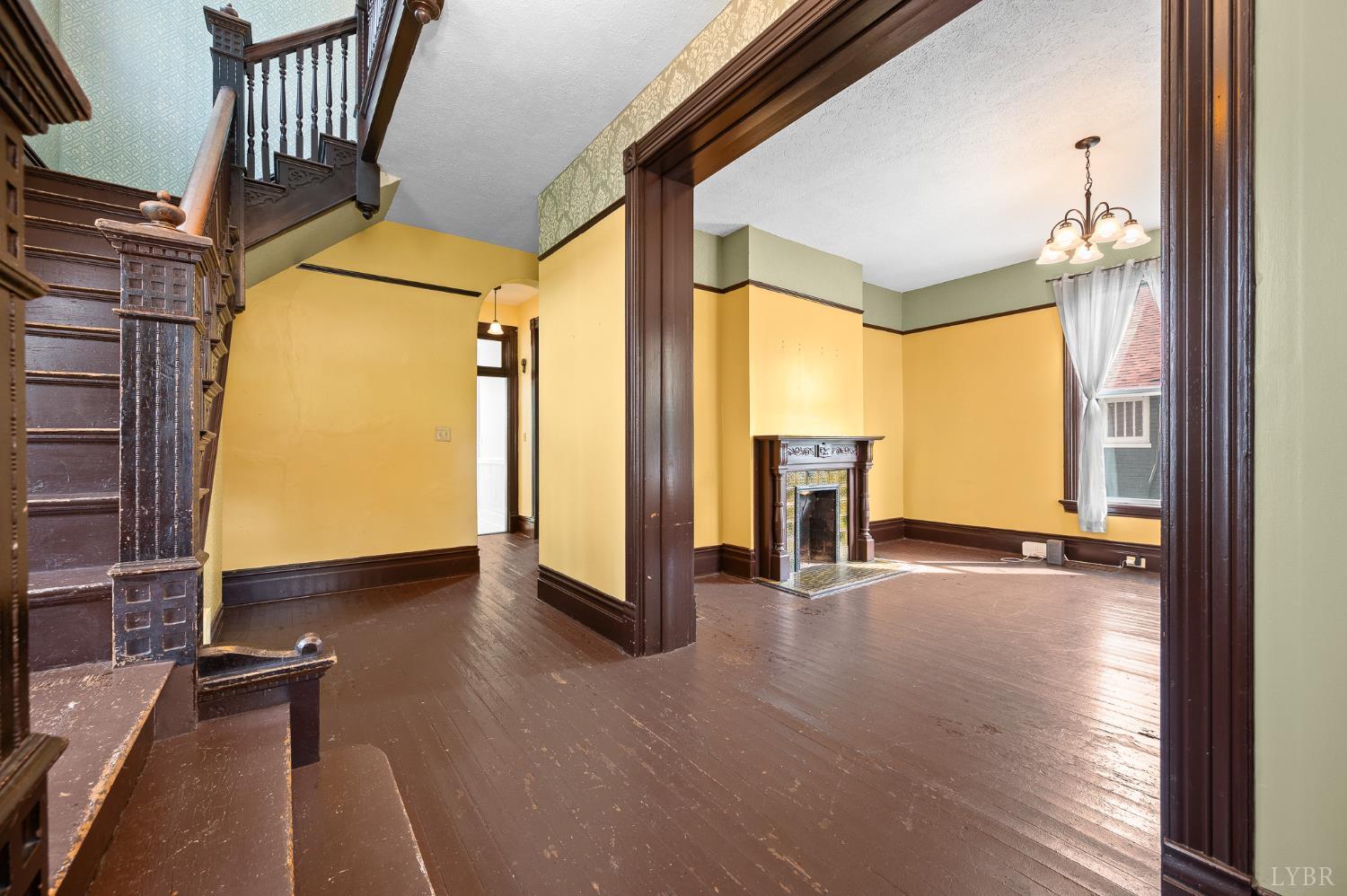 1011 16th Street