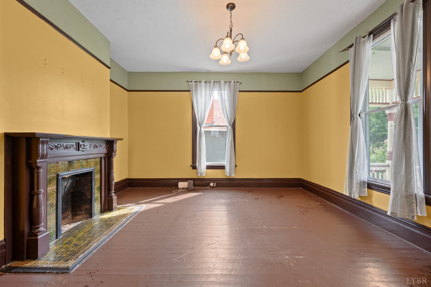 1011 16th Street