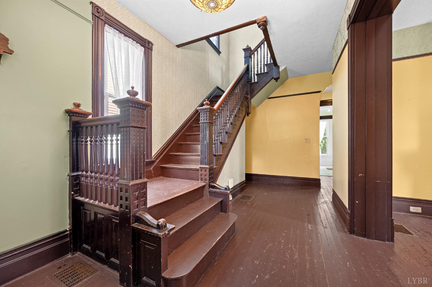 1011 16th Street