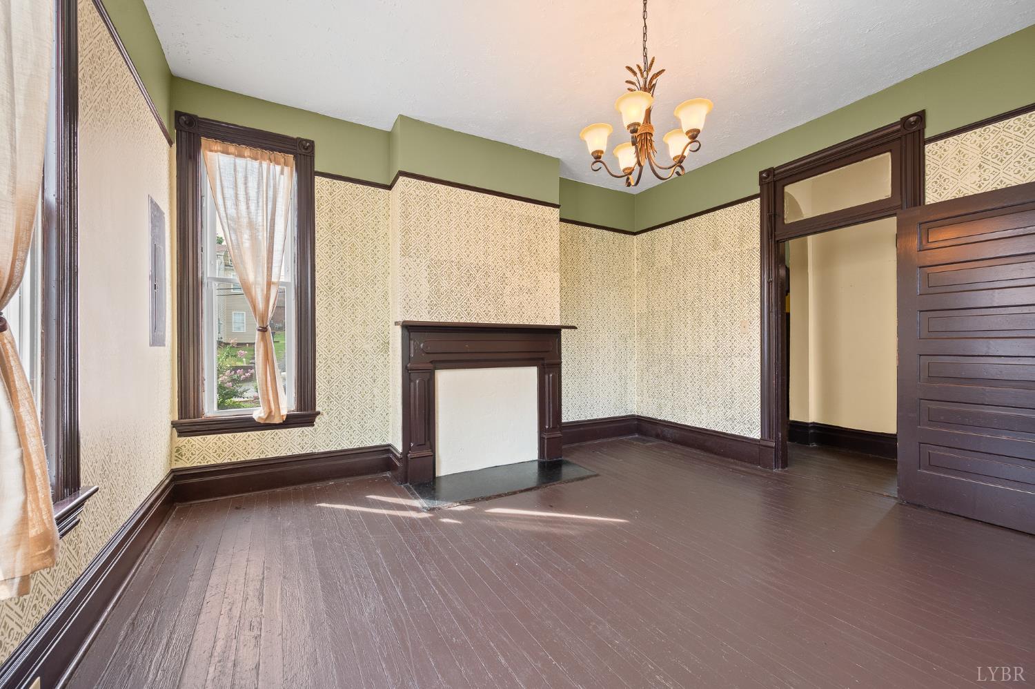 1011 16th Street