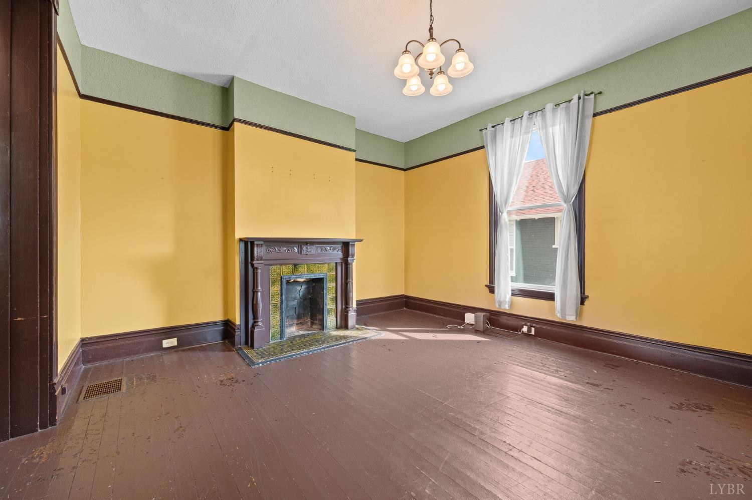 1011 16th Street