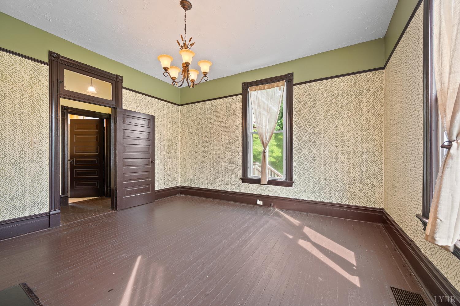1011 16th Street