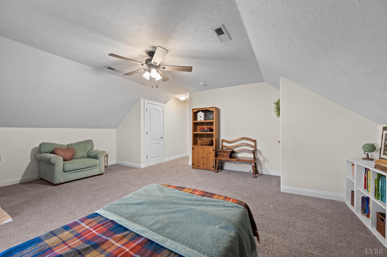 1118 Jefferson Dr W