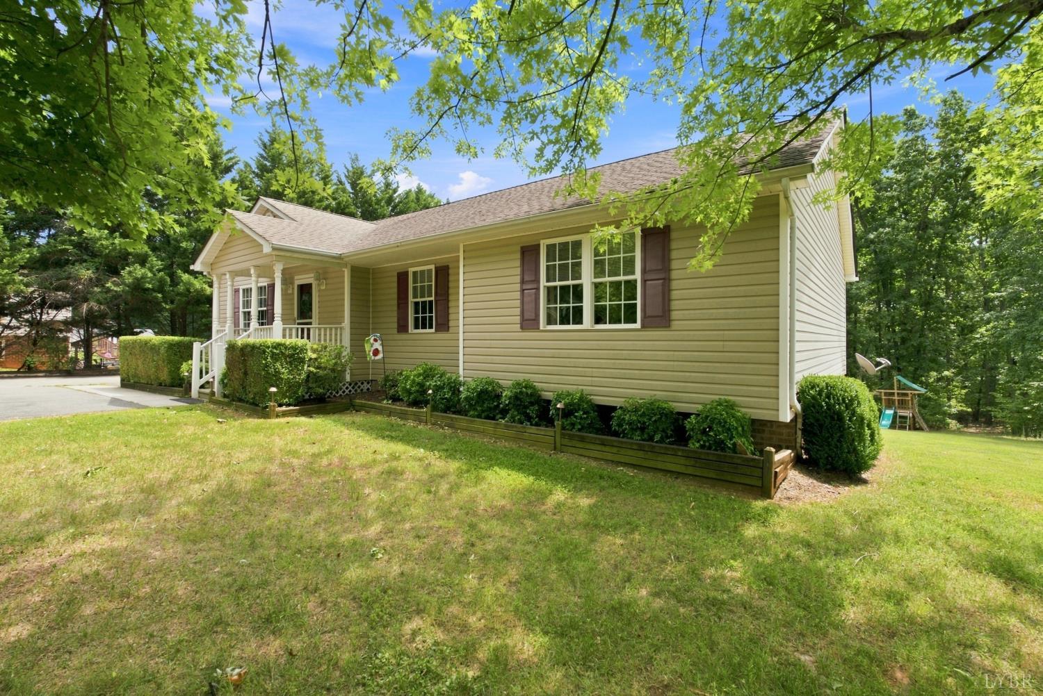 1378 Greenhouse Road