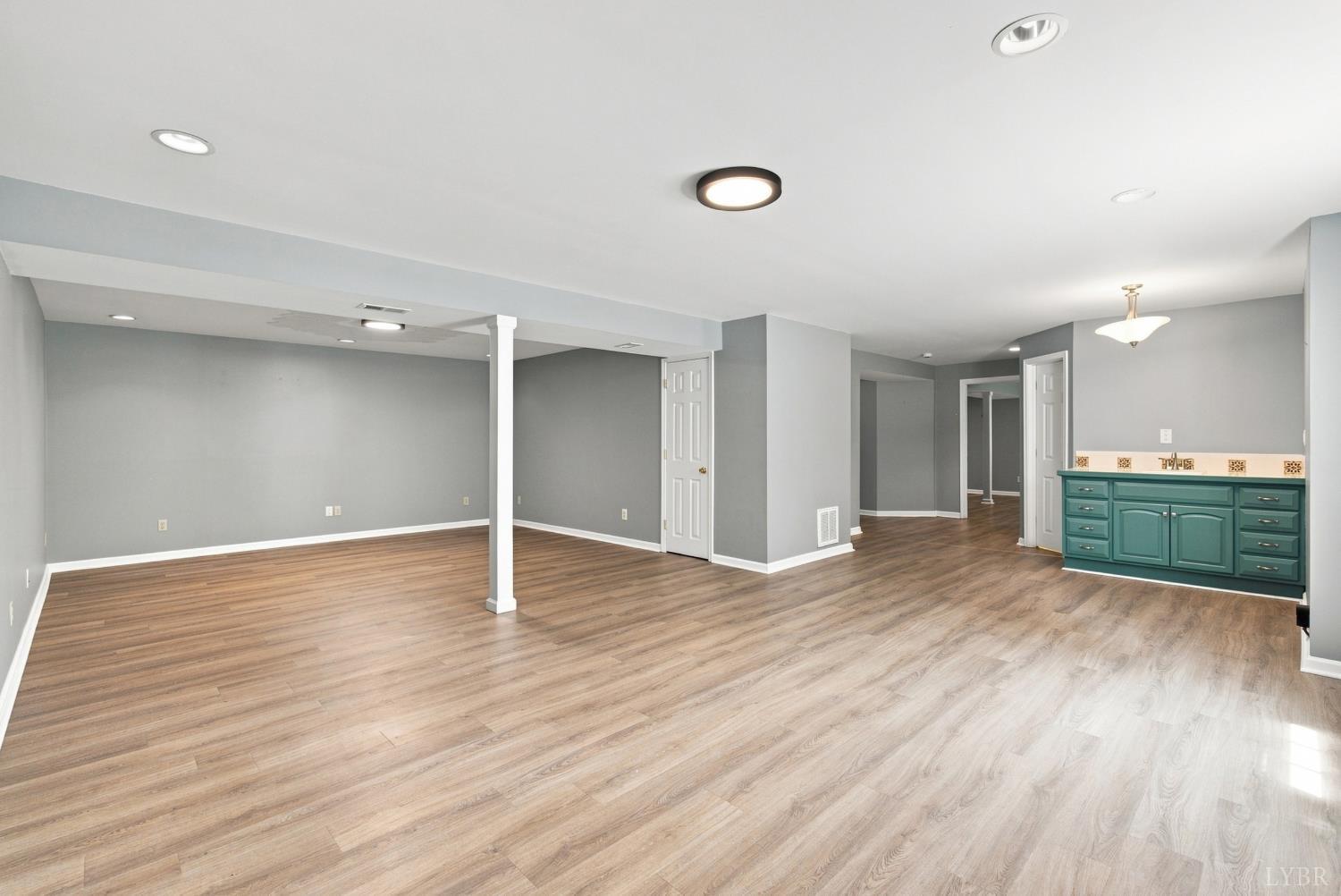 1378 Greenhouse Road