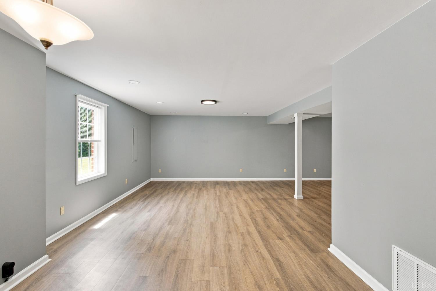 1378 Greenhouse Road