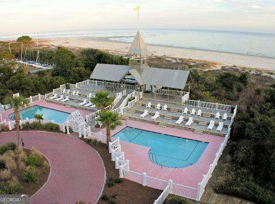 6 Coast Cottage Lane, St. Simons