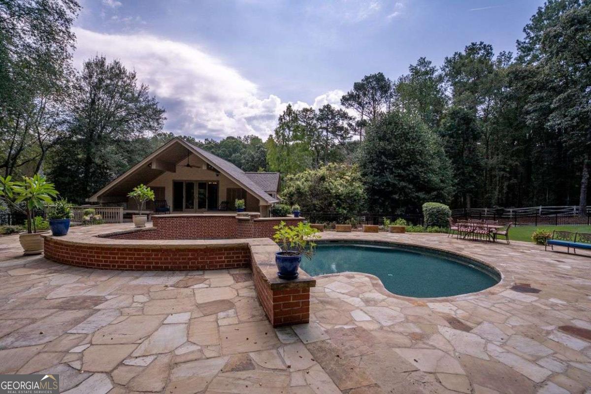 2240 Simonton Bridge Road