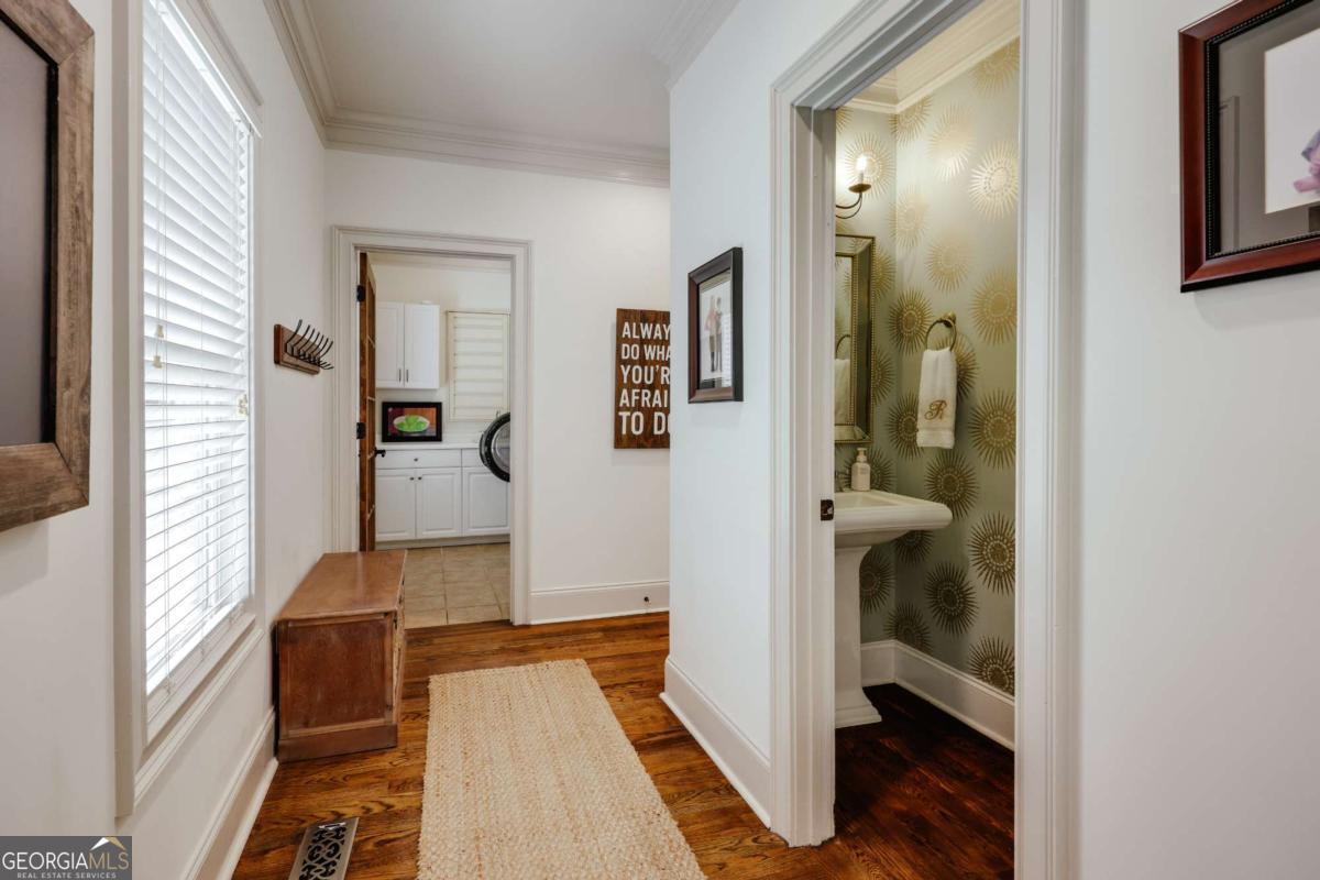 140 Cypress Manor Lane, Athens