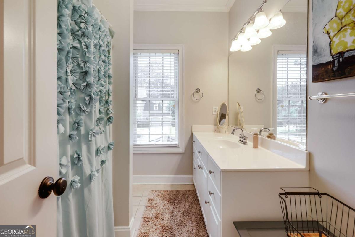 140 Cypress Manor Lane, Athens