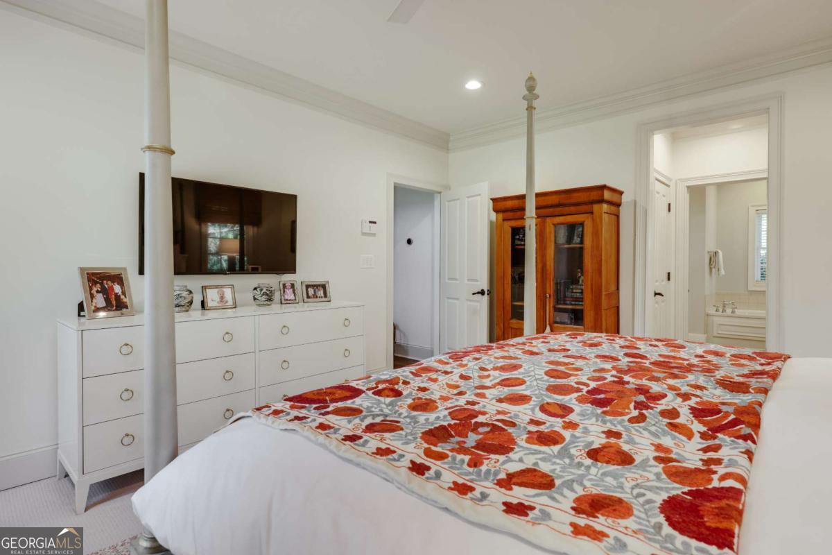 140 Cypress Manor Lane, Athens