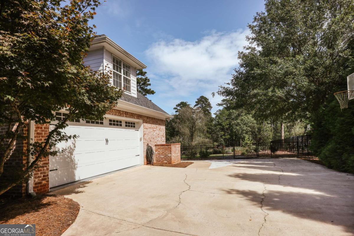 140 Cypress Manor Lane, Athens