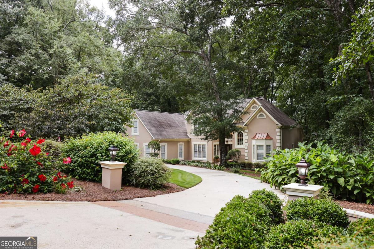 295 Blue Heron Drive, Athens