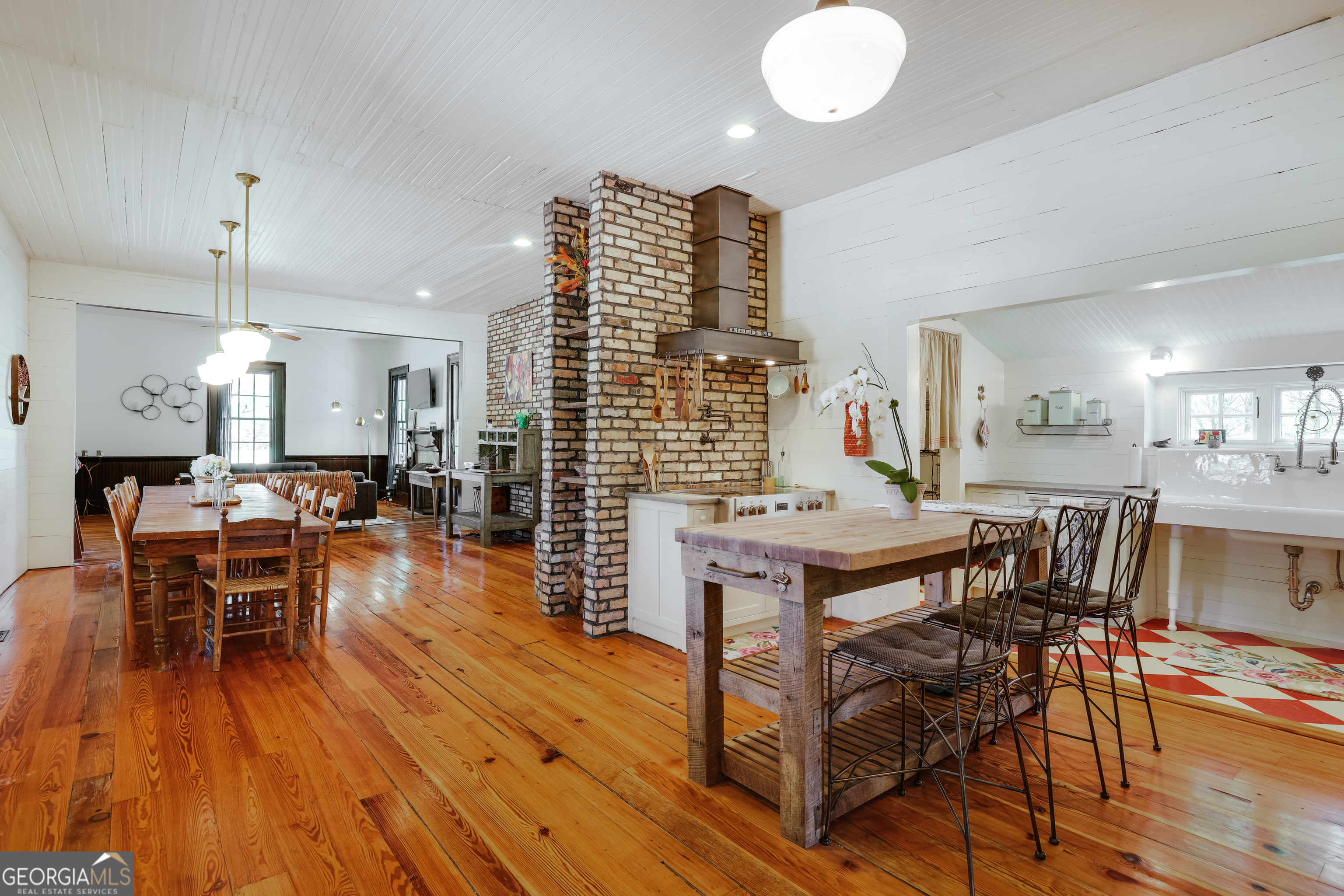 4990 Barnett Shoals Road