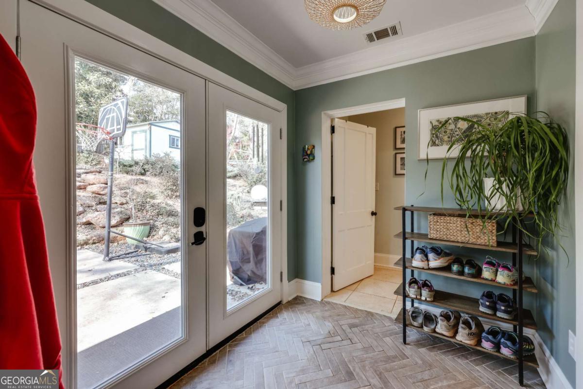 150 Gran Ellen Drive