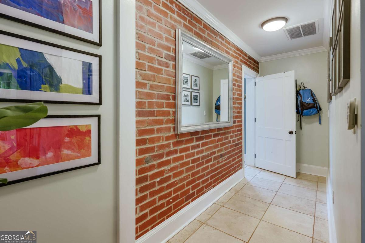 150 Gran Ellen Drive