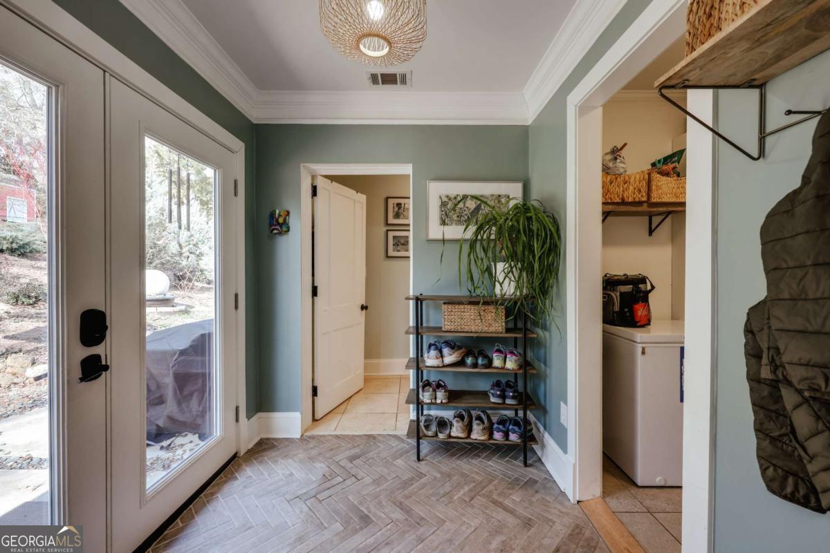 150 Gran Ellen Drive